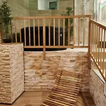 Le De La Cathedrale - Jacuzzi - Sauna - Champagne - Netflix - Wifi *