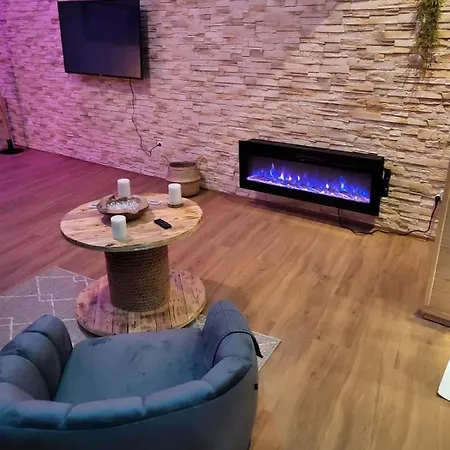 Apartman Le De La Cathedrale - Jacuzzi - Sauna - Champagne - Netflix - Wifi Troyes