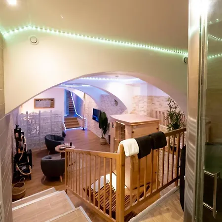 Le De La Cathedrale - Jacuzzi - Sauna - Champagne - Netflix - Wifi Apartman